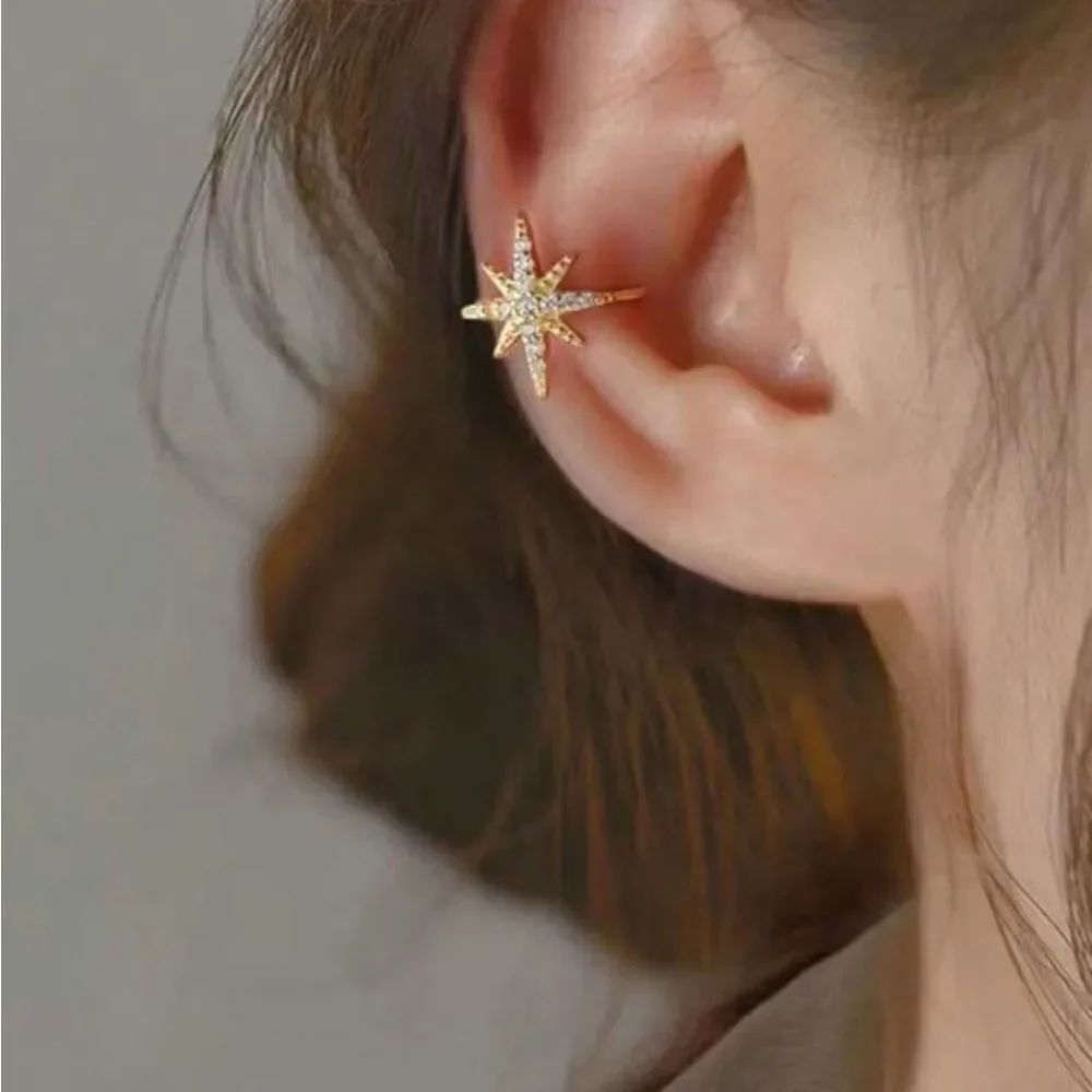 Gold Starburst Ear Cuff N1123